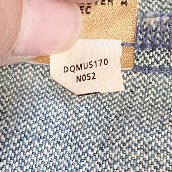 Dana Buchman Pufff Sleeve Denim Jean Jacket EUC - Picture 11 of 11